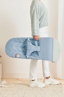 Șezlong pentru bebeluși BabyBjorn Bliss Woven Petal Quilt Blue (006223A) imaginea #2 — magazin online Desire.md