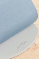 Șezlong pentru bebeluși BabyBjorn Bliss Woven Petal Quilt Blue (006223A) imaginea #6 — magazin online Desire.md