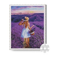 Pictura cu diamante după numere Art Gallery Premium Girl In A Lavender Field 40x50cm (QB205201)