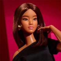 Păpușa Mattel Barbie Basics Model (194735260737) imaginea #6 — magazin online Desire.md