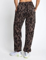 Pantaloni spotivi de dame Nike Sportswear Phoenix Fleece All-Over-Print Black/Ironstone, s.XS imaginea #2 — magazin online Desire.md