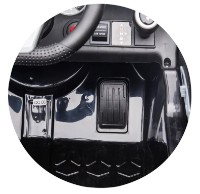 Mașinuța electrica Chipolino Mercedes Benz Slc 300 Black (ELKMBSLC251B) imaginea #5 — magazin online Desire.md