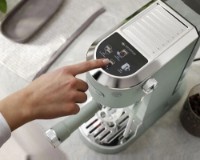 Cafetiera electrica Delonghi EC 890.GR imaginea #3 — magazin online Desire.md