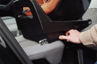 Детское автокресло Britax-Romer Dualfix Pro M Classic Deep Grey (2000040889) фото №7 — интернет-магазин Desire.md