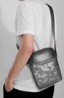 Сумка WiWU Salem Sling Black фото №6 — интернет-магазин Desire.md