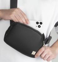 Сумка WiWU Lulu Crossbody PU Leather Black фото №5 — интернет-магазин Desire.md