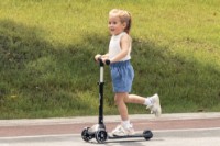 Trotinetă Qplay Sparkling Black imaginea #7 — magazin online Desire.md