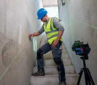 Nivela laser Bosch GLL 12V-100-33 CG (B0601065400) imaginea #3 — magazin online Desire.md