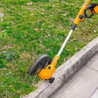 Триммер для газона аккумуляторный Ingco CGTLI203285 фото №4 — интернет-магазин Desire.md