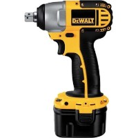 Mașină de înșurubat cu impact DeWalt DC840KB
