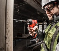 Шуруповерт Milwaukee M12 FID2MC-202X (4933499462) фото №2 — интернет-магазин Desire.md