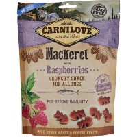 Snackuri pentru câini Carnilove Crunchy Snack Mackerel with Raspberries 200g
