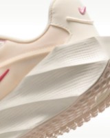 Adidași pentru dame Nike Aura Edge Chalk/Pale Ivory/Elemental Pink/Peony, s.38.5 imaginea #4 — magazin online Desire.md