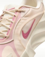 Adidași pentru dame Nike Aura Edge Chalk/Pale Ivory/Elemental Pink/Peony, s.39 imaginea #3 — magazin online Desire.md