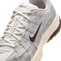 Кроссовки мужские Nike P-6000 College Grey/Vast Grey/Coconut Milk/Burgundy Crush, s.45.5 фото №7 — интернет-магазин Desire.md