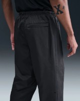 Pantaloni spotivi pentru bărbați Nike Windrunner Trousers Black/White, s.XL imaginea #2 — magazin online Desire.md