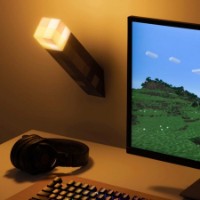 Настольная лампа Paladone Minecraft Torch Light (PP9202MCF) фото №2 — интернет-магазин Desire.md