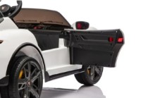 Mașinuța electrica Golden Baby Porsche Taycan Turbo S (BDM0988) imaginea #5 — magazin online Desire.md