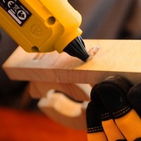 Клеевый пистолет Ingco CGGLI2003 фото №2 — интернет-магазин Desire.md