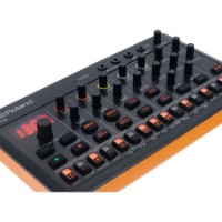 Аудиоинтерфейс Roland Aira Compact T-8 фото №7 — интернет-магазин Desire.md