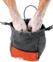 Geantă pentru magneziu Petzl Chalk Bag Sakab (S037AA00) imaginea #5 — magazin online Desire.md