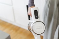 Вертикальный пылесос Gorenje SVC222230AEW фото №3 — интернет-магазин Desire.md