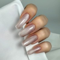 База для гель-лака Joia Vegan Magic Cat Base 04 Sparkle Nude 8ml фото №2 — интернет-магазин Desire.md