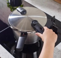 Oala sub presiune Fissler Vitaquick Premium 6L (60241006070/08) imaginea #4 — magazin online Desire.md
