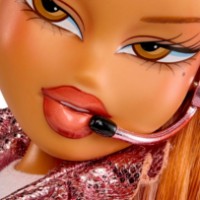 Păpușa Bratz Pop Starz: Yasmin 26cm (595977) imaginea #5 — magazin online Desire.md