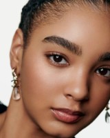 Blush pentru față Chanel Les De Chanel Peche Lumiere 998 14g imaginea #3 — magazin online Desire.md