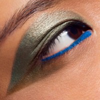 Fard de pleoape MAC Dazzleshadow Eye Sticks Filthy Martini imaginea #3 — magazin online Desire.md