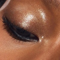 Fard de pleoape MAC Dazzleshadow Eye Sticks Gold Stud imaginea #3 — magazin online Desire.md