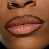 Contur de buze MAC Lipglazer Glossy Liner Root For Me! imaginea #3 — magazin online Desire.md