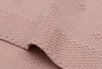Plapumă pentru bebeluși Jollein Cosy Knit 75x100cm Wild Rose (516-511-68031) imaginea #3 — magazin online Desire.md