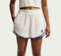 Pantaloni scurți dame Nike Sportswear Chill Terry Sail/Mystic Navy, s.L imaginea #1 — magazin online Desire.md