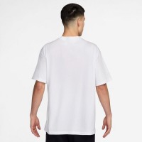 Tricou bărbătesc Nike Sportswear White, s.M (IH1361-100) imaginea #2 — magazin online Desire.md
