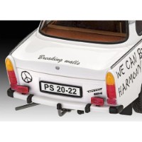 Set de construcție Revell Trabant 601S Builder's Choice (67713) imaginea #5 — magazin online Desire.md