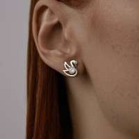 Серьги из серебра с фианитом Sokolov 94025966  2,4g фото №2 — интернет-магазин Desire.md