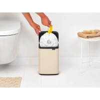 Coș de gunoi Brabantia Bo Small 4L Beige imaginea #3 — magazin online Desire.md