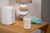 Biberon pentru bebeluș Chicco Natural Feeling 150ml 0m+ Moon&Rabbit imaginea #2 — magazin online Desire.md