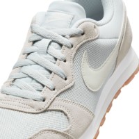 Adidași pentru dame Nike MD Runner 2 Photon Dust/White/Gum Medium Brown/Sail, s.39 imaginea #6 — magazin online Desire.md