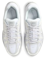 Кроссовки женские Nike P-6000 Mtlc Metallic Summit White/Pure Platinum/Wolf Grey/White, s.40.5 фото №8 — интернет-магазин Desire.md