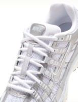 Кроссовки женские Nike P-6000 White/Metallic Silver/Blue Tint/Sail, s.39 фото №3 — интернет-магазин Desire.md