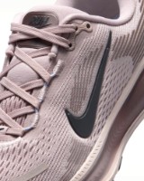Кроссовки женские Nike Vomero 18 Particle Rose/Silt Red/Tattoo/Off-Noir, s.36.5 фото №3 — интернет-магазин Desire.md