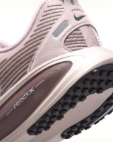 Кроссовки женские Nike Vomero 18 Particle Rose/Silt Red/Tattoo/Off-Noir, s.40.5 фото №4 — интернет-магазин Desire.md