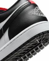 Кеды детские Nike Air Jordan 1 Low Black/Summit White/Infrared 23, s.36.5 фото №4 — интернет-магазин Desire.md