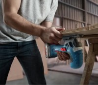Fierăstrău pentru decupat Bosch GST 185-LI (B06015B2021) imaginea #3 — magazin online Desire.md