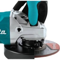 Polizor unghiular Makita GA7082 imaginea #4 — magazin online Desire.md