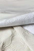Lenjerie de pat Moooi Dodo Pavone Bedspread Ivory (239558) imaginea #3 — magazin online Desire.md
