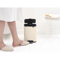 Coș de gunoi Brabantia Bo Pedal 4L Beige imaginea #5 — magazin online Desire.md